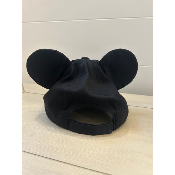 Disney Black and Red Mickey Mouse Hat - Picture 3 of 6